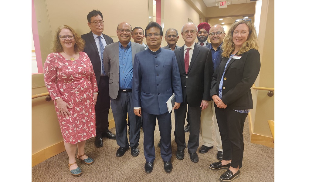 Consul General Somnath Ghosh visited the University of Minnesota to discuss India-Minnesota knowledge and connect with Executive Vice President and Provost Rachel T.A. Croson and some of the faculty members of the University.